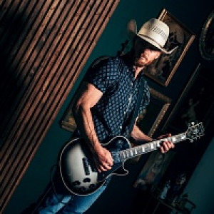 Armstrong - Guitarist / Wedding Musicians in Lubbock, Texas