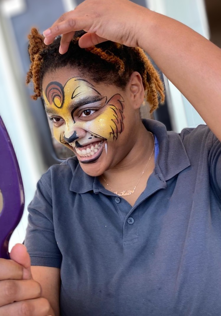 Gallery photo 1 of Art Explosion Face Painting