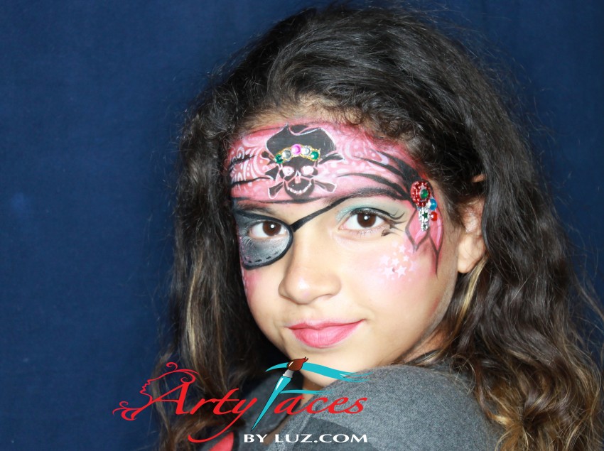 Hire ArtyFacesFace Painting Face Painter in Tampa, Florida