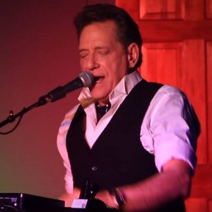 Ashton Wolf Entertainment - Dueling Pianos / Rock & Roll Singer in Indianapolis, Indiana