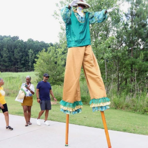 Atlanta Stilt Dancing - Stilt Walker / Outdoor Party Entertainment in Lafayette, Louisiana