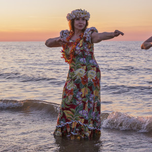 Authentic Hawaiian dance. - Hula Dancer in London, Ontario