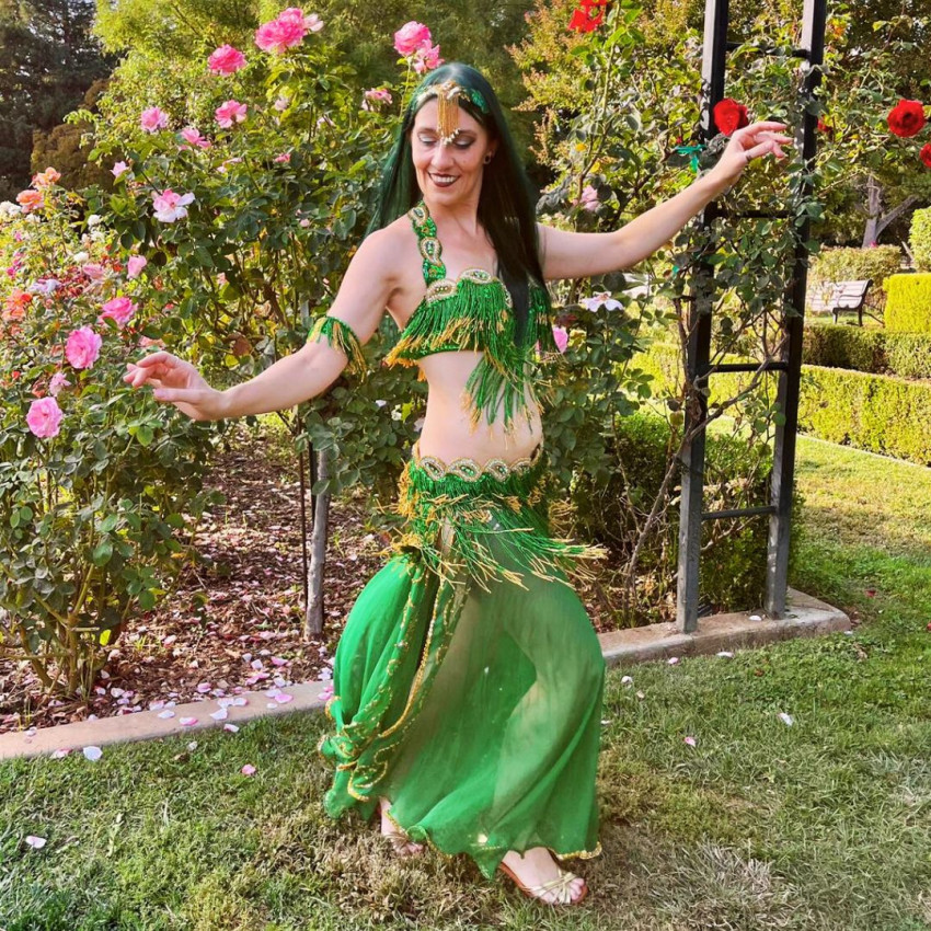 Gallery photo 1 of Aziza Belly Dance