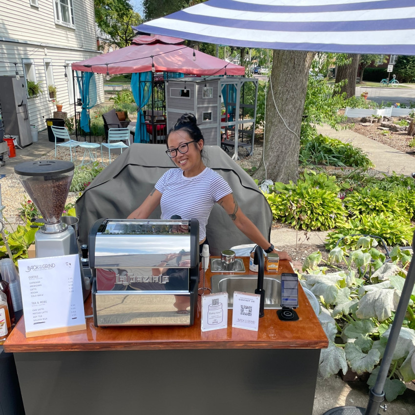 Hire Back to the Grind Mobile Espresso Carts Caterer in Forest Park