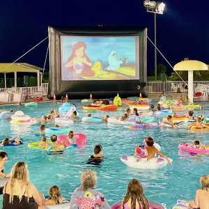 Backyard Box Office KC - Outdoor Movie Screens / Outdoor Party Entertainment in Overland Park, Kansas