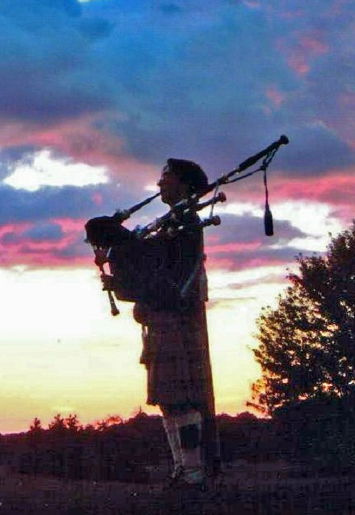 Hire Bagpipes & Celtic Music Bagpiper in Fresh Meadows, New York