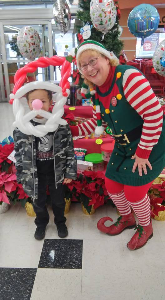 Hire Balloon Artist Shades the Clown Balloon Twister in Lincoln, Nebraska