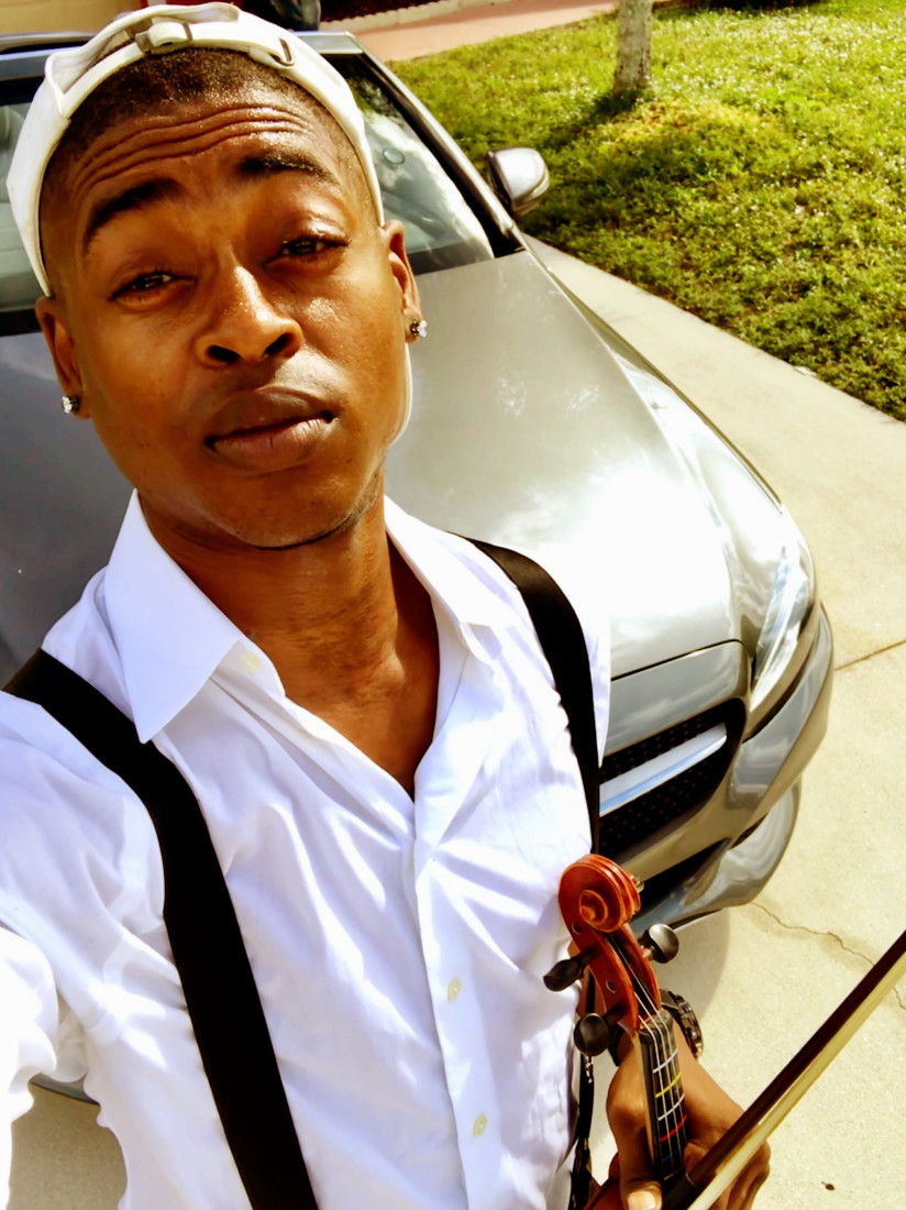 Hire Bankhead Violinist Violinist in Atlanta,