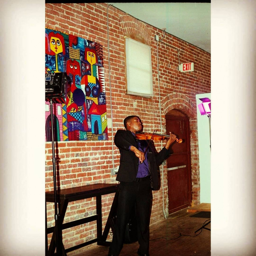 Hire Bankhead Violinist Violinist in Atlanta,