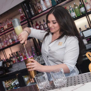 Bartender Babe - Bartender / Wedding Services in Waterbury, Connecticut