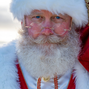 Beach Santa Steve - Santa Claus in Manhattan Beach, California