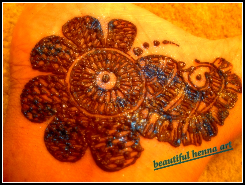 Gallery photo 1 of Beautiful Henna Art