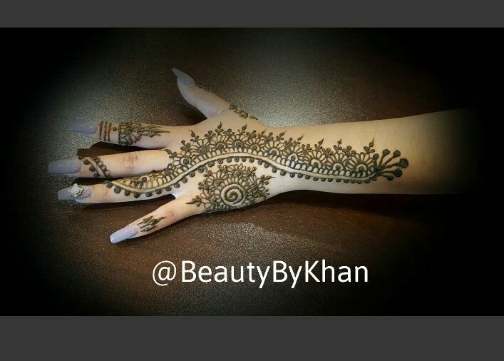 Gallery photo 1 of Beauty By Khan Henna