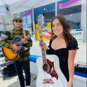 Bella & Rudy - Singing Guitarist in San Pedro, California