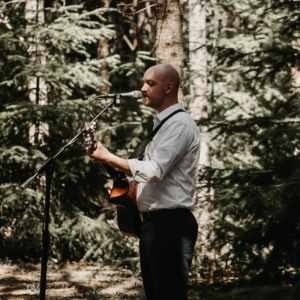 Ben Bernard - Singing Guitarist / Wedding Musicians in Redmond, Oregon