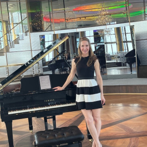 Gillian Berkowitz - Pianist / Wedding Entertainment in Boston, Massachusetts