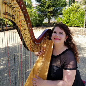 Beverly Arnold, Harpist - Harpist / Wedding Musicians in Morro Bay, California