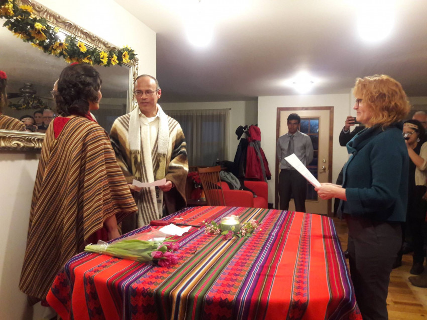 Gallery photo 1 of Bi-Lingual Wedding Officiant