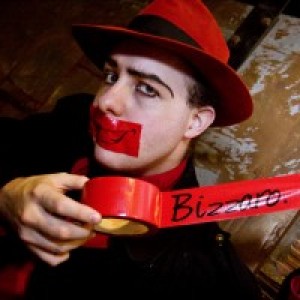 Bizzaro, The Optical Illusionist - Magician in Las Vegas, Nevada