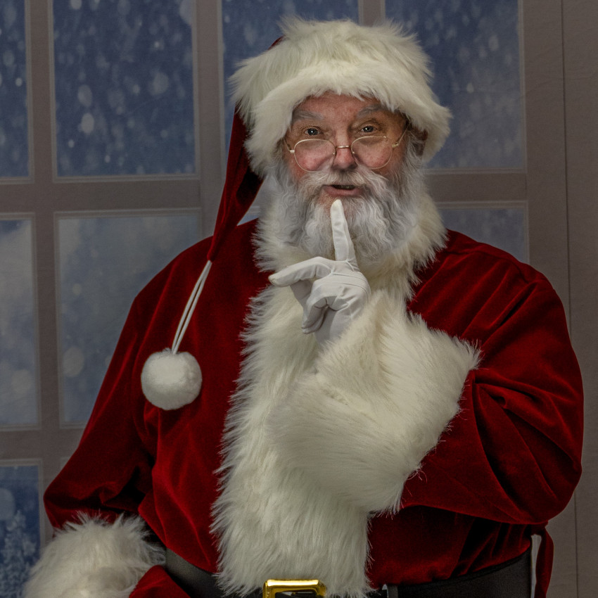 Gallery photo 1 of Blue Water Santa