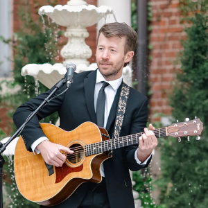 Bobby Crawford - Singing Guitarist / Wedding Musicians in Cincinnati, Ohio