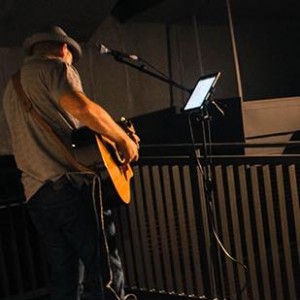 Bobby Coverston Music - Singing Guitarist in Thompson's Station, Tennessee