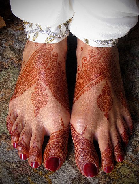 Hire Body Art Parlor - Henna Tattoo Artist In New York City, New York