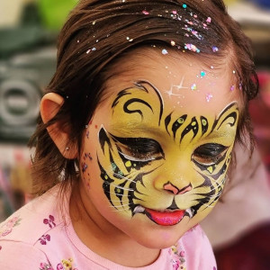 Boston Ma Face Paint, Face Paint Fantasy - Face Painter in Boston, Massachusetts