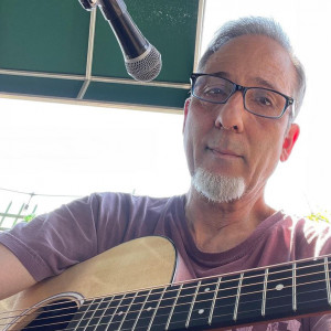 Al Gross Acoustic Classic Rock - Singing Guitarist / Rock & Roll Singer in Ringwood, New Jersey