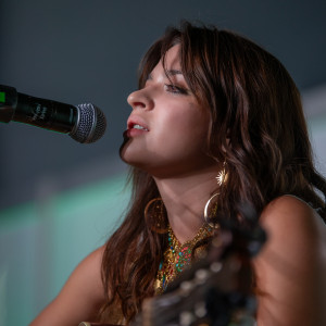 Melina Sterling - Singing Guitarist in Edmonton, Alberta