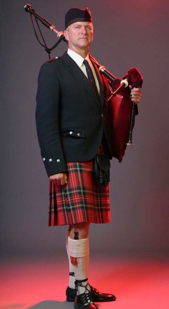 Hire Braveheart Bagpiper Eric Rigler Bagpiper in Torrance, California