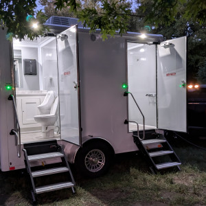 Breezy Farms Portable Restroom Solutions - Portable Toilet Company in Dallas, Texas