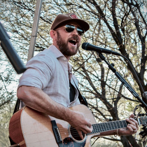 Brett Dooley - Singing Guitarist in Tucson, Arizona