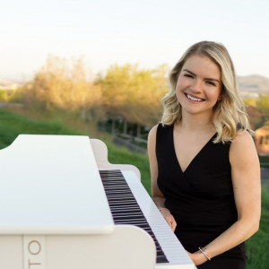 Bri Lewis, Wedding & Event Pianist - Pianist / Wedding Entertainment in South Jordan, Utah