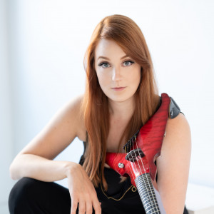 Brigit O'Regan - Electric Violinist