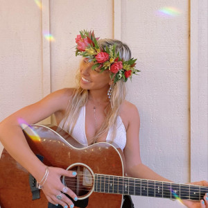 Brooke Ehlert - Singing Guitarist in Koloa, Hawaii