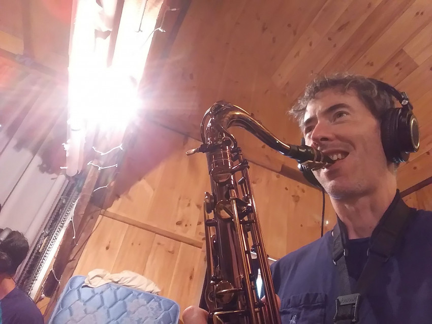 Hire Bruce Elliot Saxophone Saxophone Player in Keene, New Hampshire