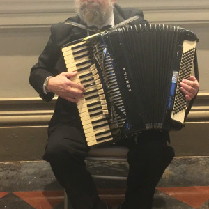 Bruce Yanoshek - Accordion Player in Cincinnati, Ohio