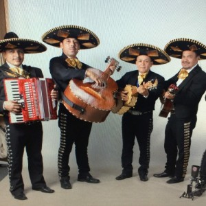 Cañas Y Su Mariachi Norteño