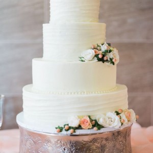 Cakes U Crave - Wedding Cake Designer / Cake Decorator in Missouri City, Texas