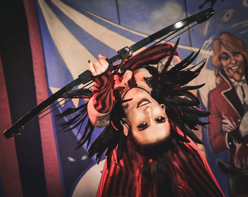 Hire Camille Zamboni Contortionist in Pittsburgh, Pennsylvania