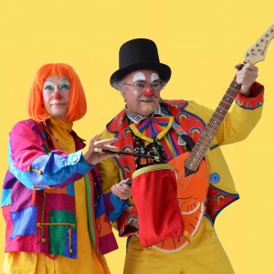 Carlos & Carlitta Clowning - Clown in Bowser, British Columbia