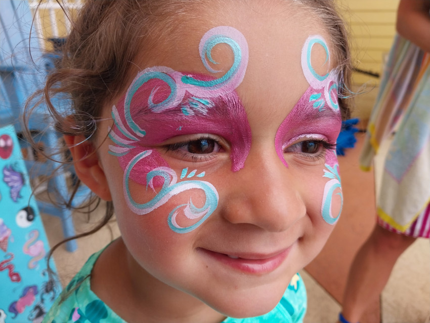 Gallery photo 1 of Carmen's Enchanted Face Painting