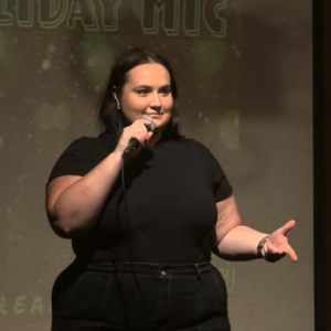 Carolyn Dickey - Standup Comedian - Stand-Up Comedian in Chicago, Illinois