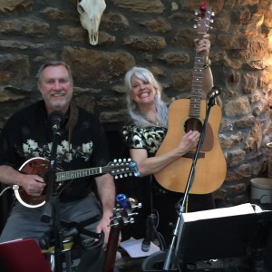 Carolyn Hannan Trio - Acoustic Band / Celtic Music in Riverton, New Jersey