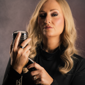 Carrie'd Away - Carrie Underwood Tribute - Tribute Band in Milford, Ohio