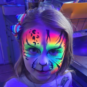 Cascading Colors Face Art - Face Painter / Halloween Party Entertainment in Marysville, Washington