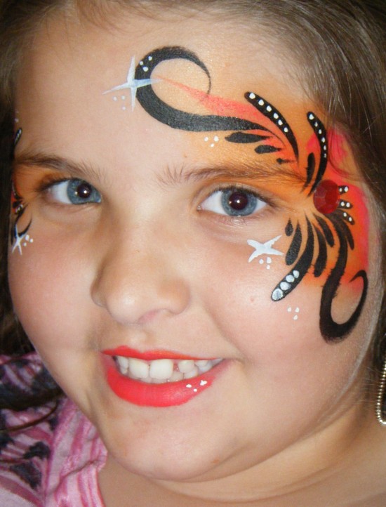 Gallery photo 1 of Caswell Designs Face Painting