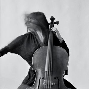 Cellist for hire