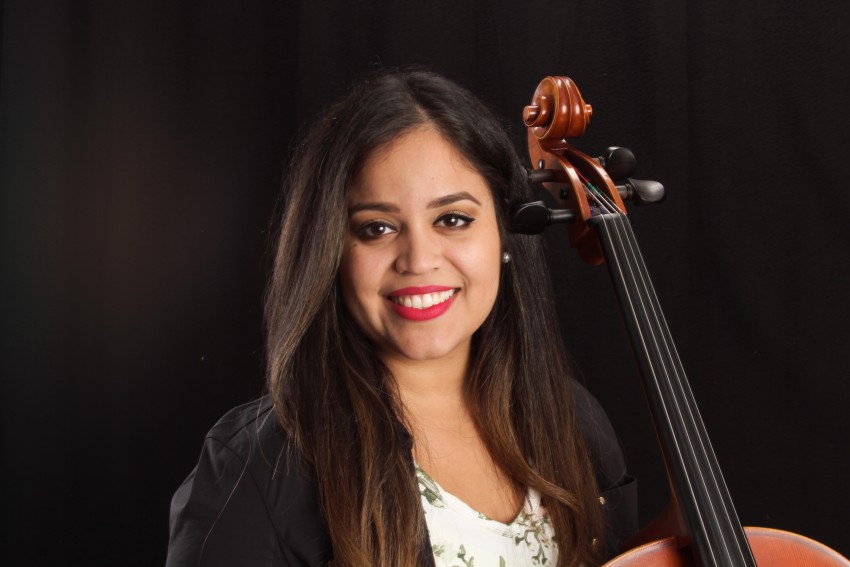 Hire Cello Vida Cellist in San Antonio, Texas